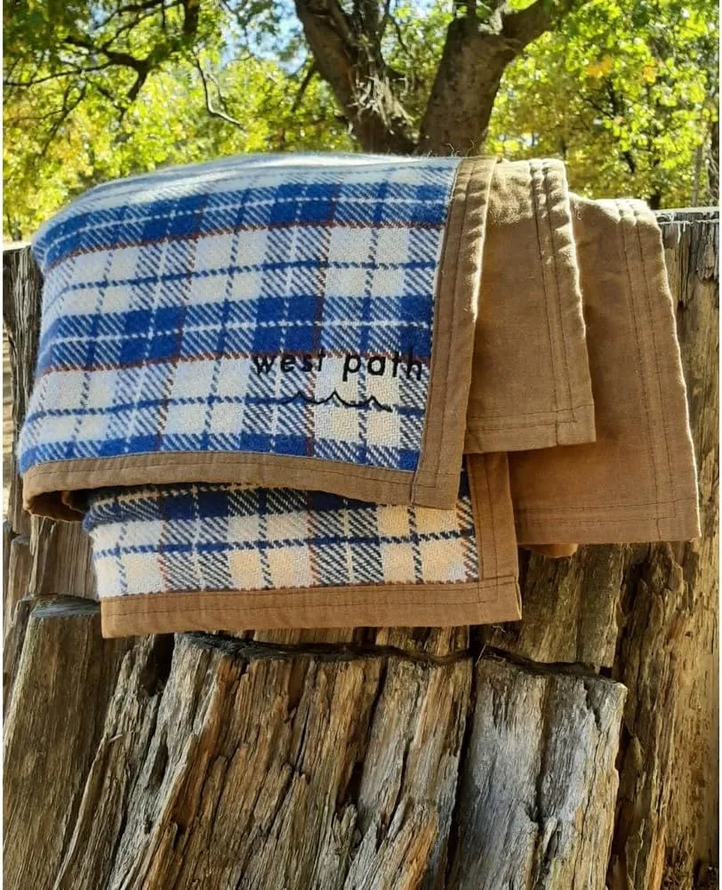 Canvas Camp Blanket – Waterproof Outdoor Blanket, Waxed Canvas with Water Repellent Backing, Bushcraft & Campfire Friendly, Ideal for Camping, Hiking, Beach, Picnic & Festivals (Blue/White, Regular)