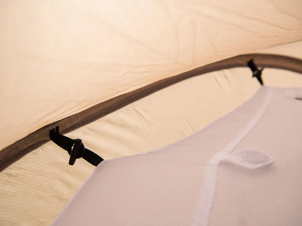 Fal Pro. Air 4