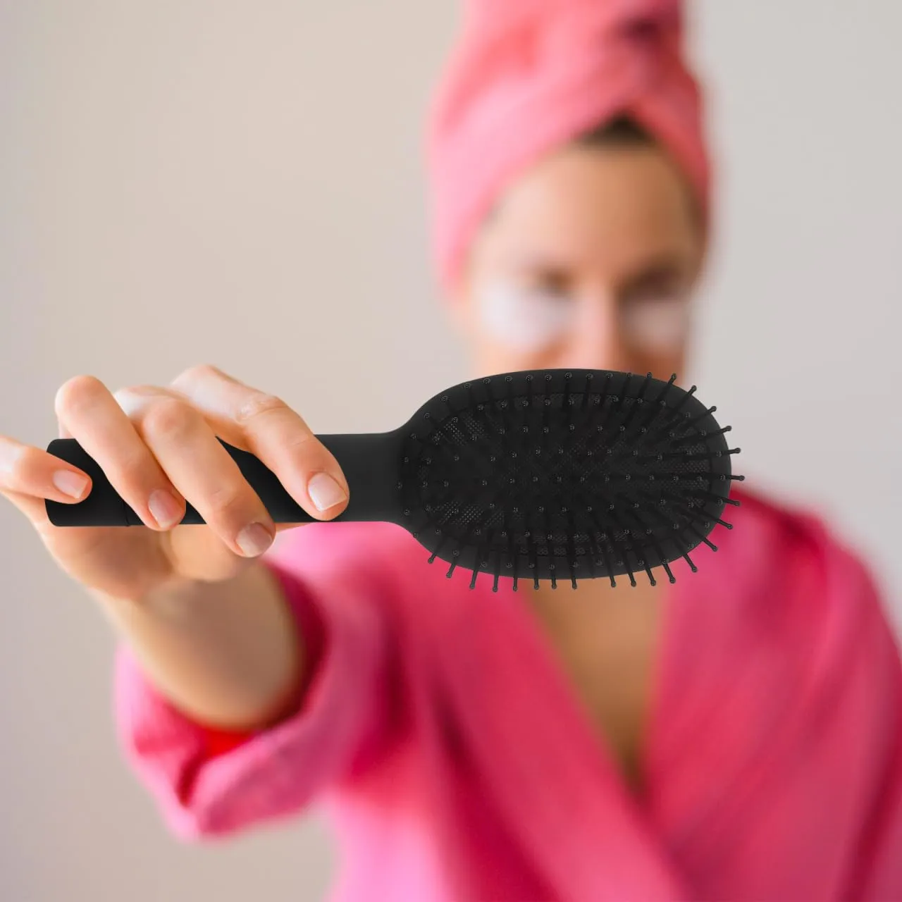FRCOLOR 2pcs Hair Comb Box Storage Box Roller Comb Hair Brush Multifunction Plastic Storage for Money, Jewelry, Small Items