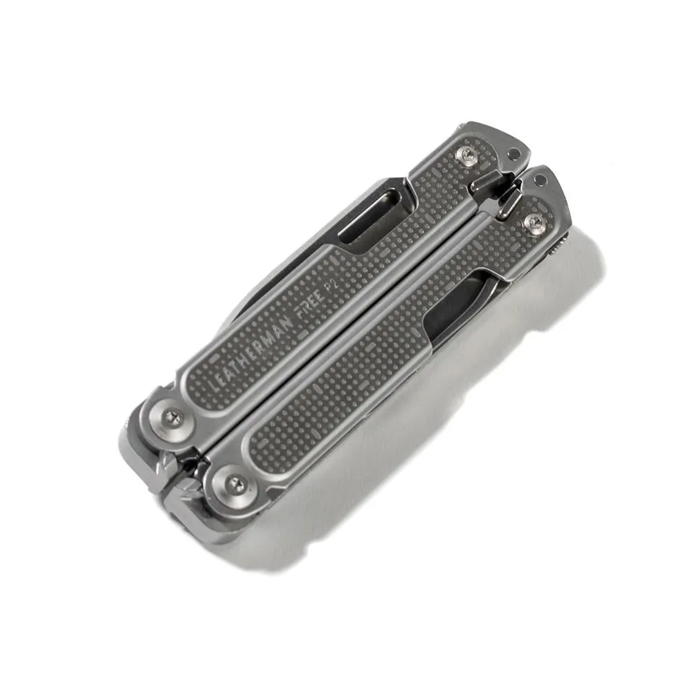Leatherman Free P2 Multi-Tool / Silver