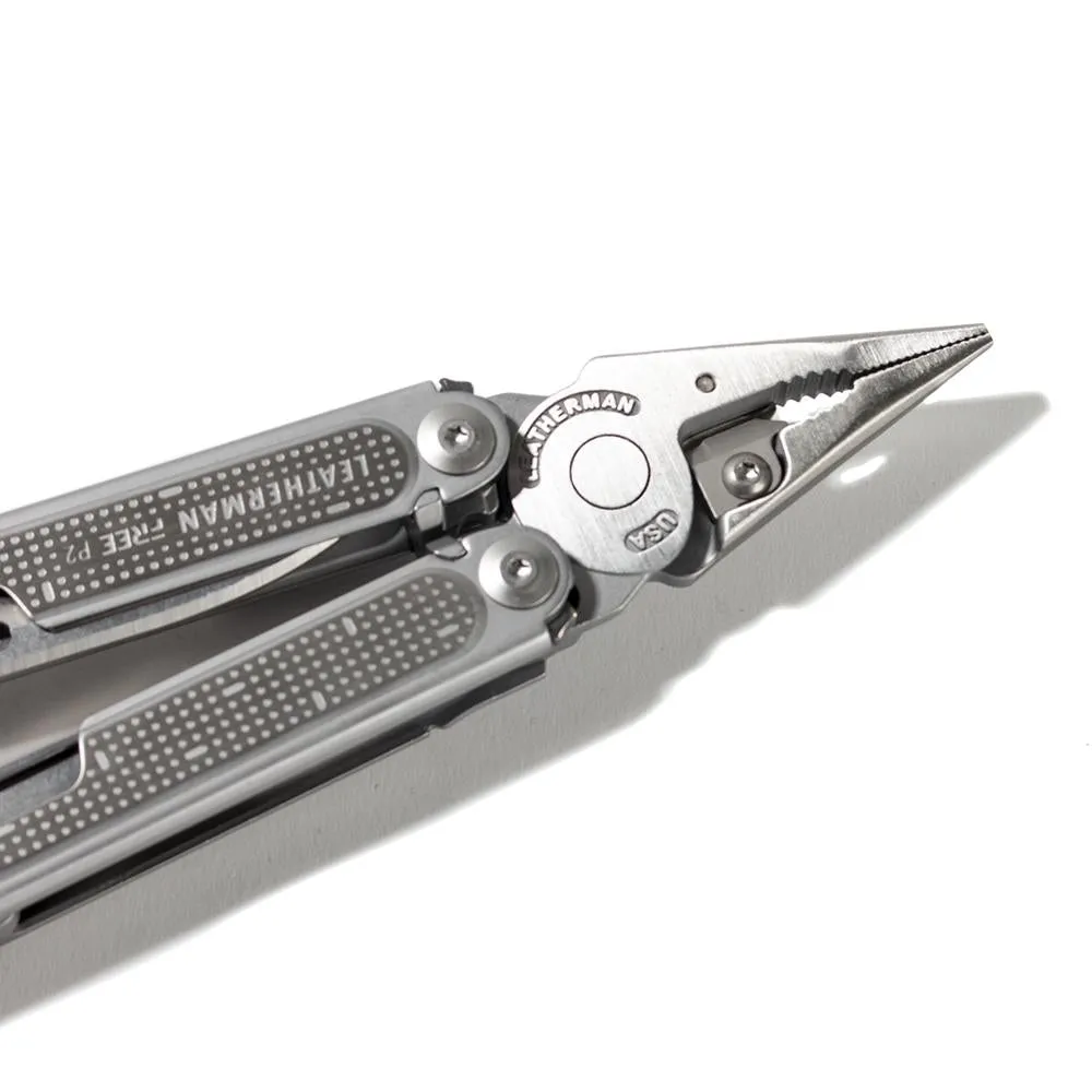 Leatherman Free P2 Multi-Tool / Silver