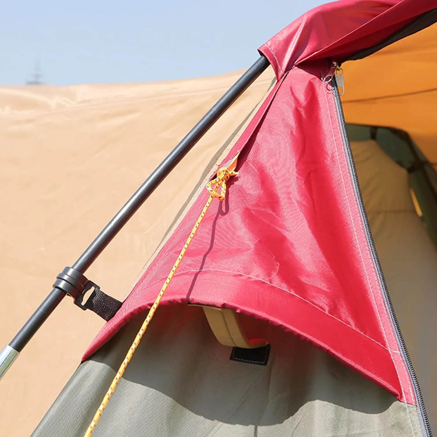 Lightweight Instant Pop Up Tent for 3 to 4 Person Automatic Opening Hydraulic Double Layer Portable Automatic Tent Family Camping Tent with Porch