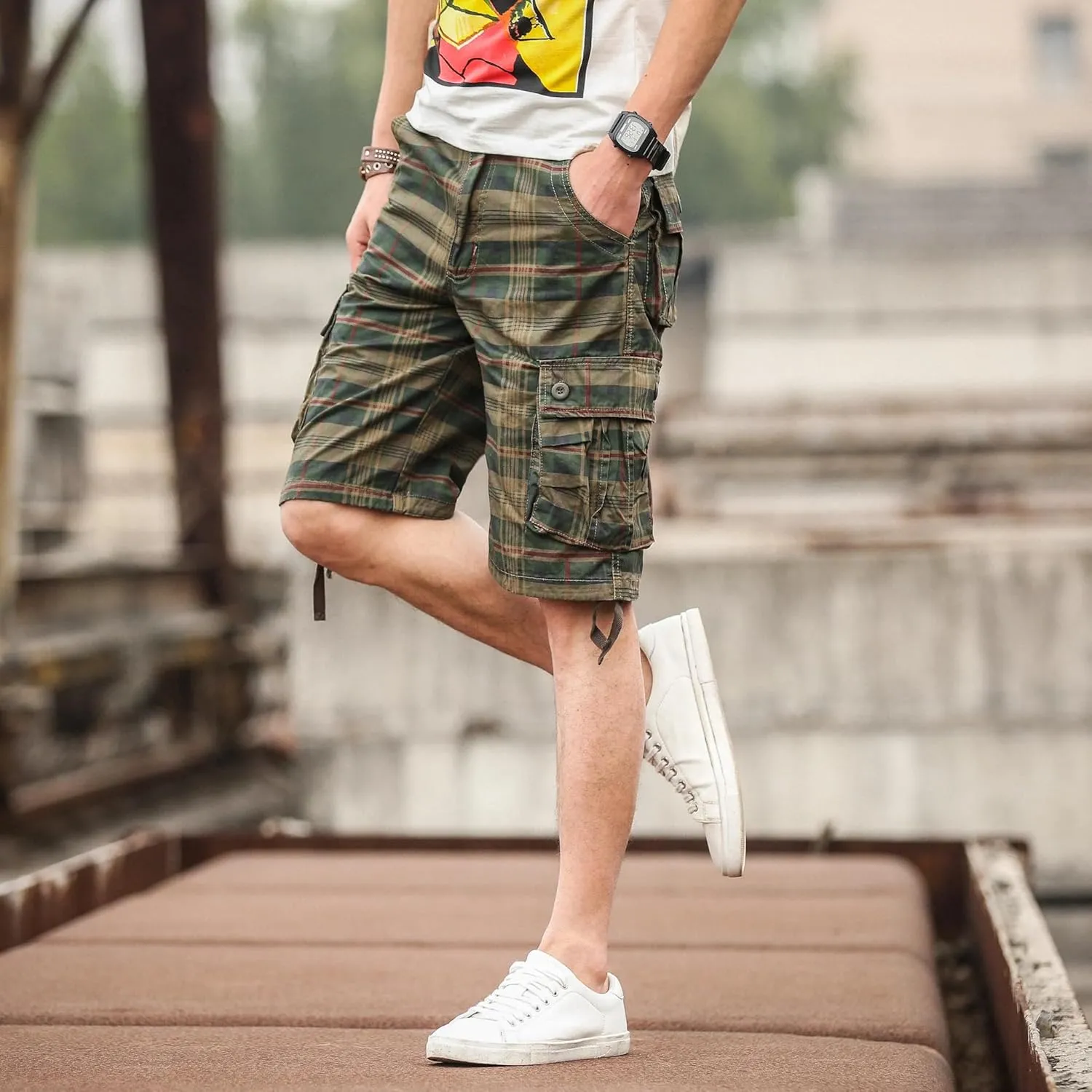 Men's Medium Cargo Shorts Summer Outdoor Sports Beach Pants Trend Plaid Loose Straight Pants