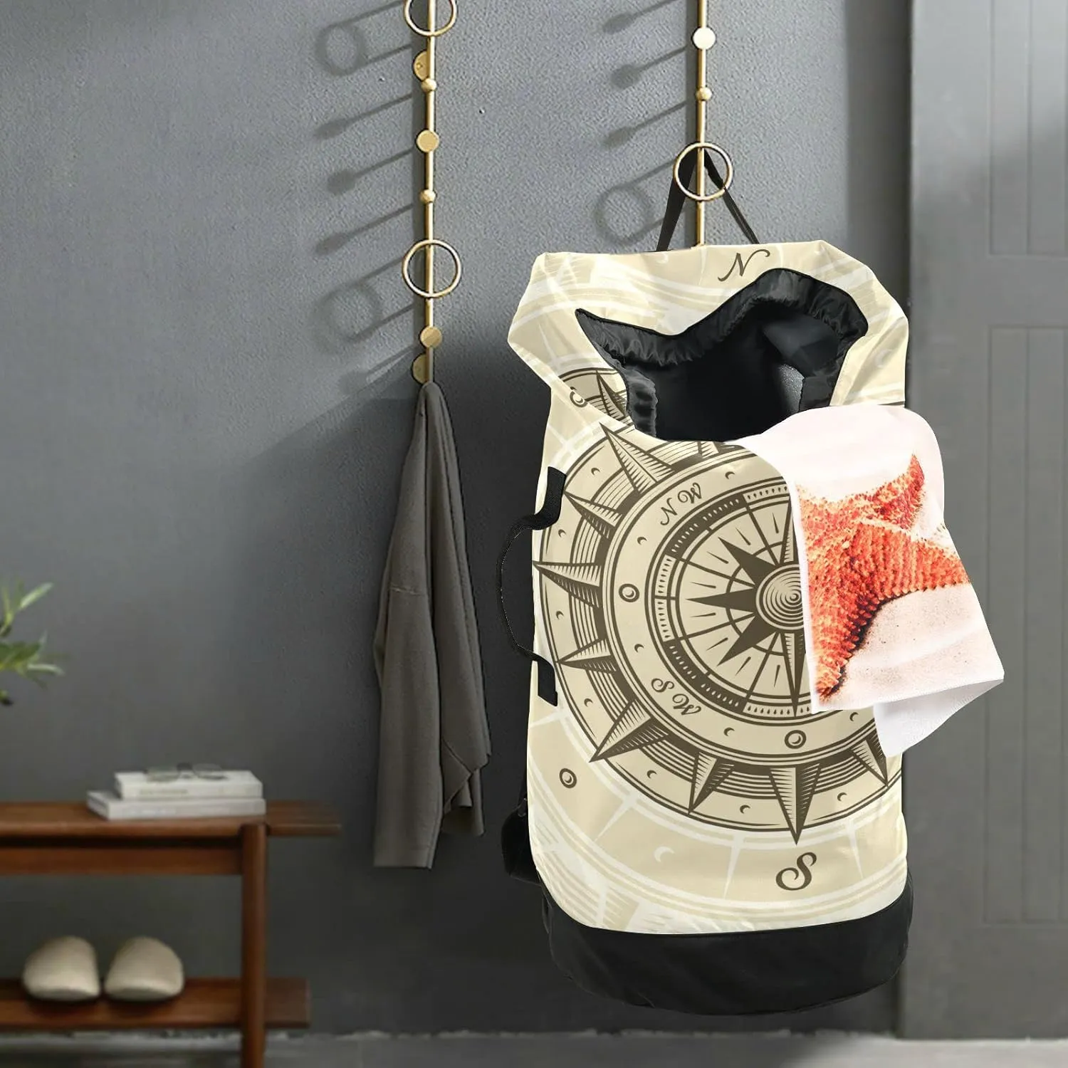 Oyihfvs Retro Compass in Woodcut Style with Clipping Mask Backpack Laundry Bag, Laundry Backpack with Shoulder Straps, Waterproof Nylon Clothes Hamper Bag for Men Women Yoga Backpack