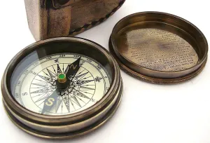 Robert Frost Poem Engraved Pocket Compass with Leather Case – Vintage Brass Compass for Rustic Home Decor and Meaningful Gift