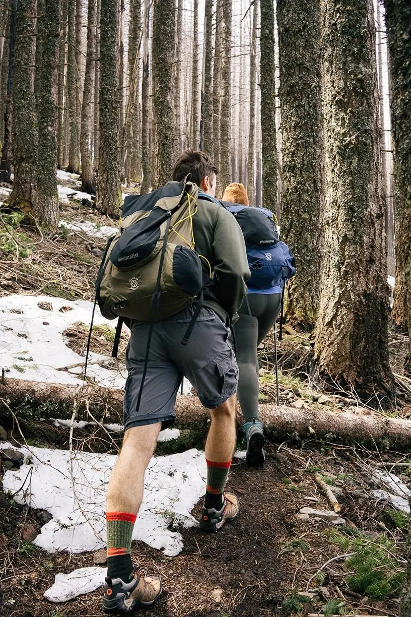 Six Moon Designs Minimalist V2 Utralight Hiking Backpack (Small, Gray)