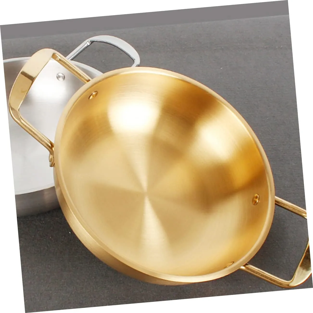 Stainless Steel Korean Soup Pot with Glass Lid Ramen Cooking Pot for Induction and Gas Stoves Kitchen Cookware for Noodles Porridge and Soups