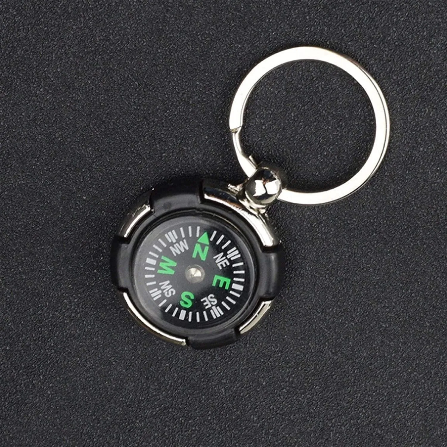 Super Mini Portable Travel Compass Keychain，Waterproof Compass，Travel Backpack Pendant，Suitable for Driving, Camping Outoor Survive, Hiking, Adventure.
